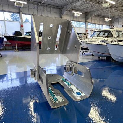 Garmin GT 56, 51 heavy duty transom mounting where to install 