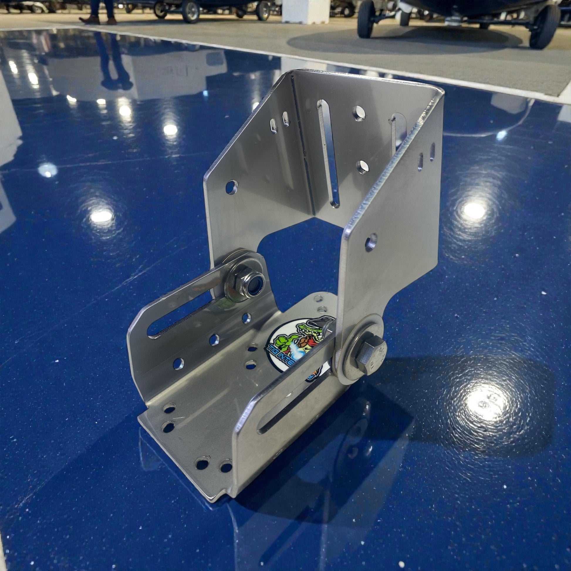 heavy duty mount to suit  humminbird transducer